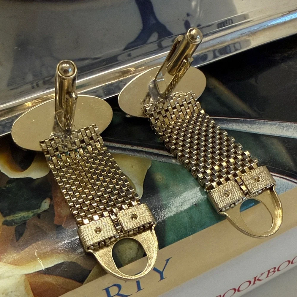 Vintage Gold Textured Oval Cufflinks